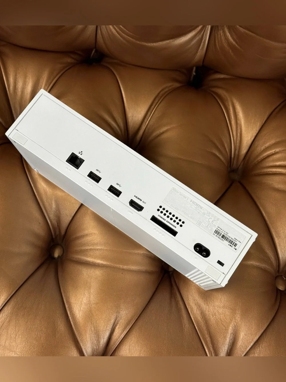 Microsoft Xbox Series S 512GB Console Gaming System White 1883 Cords Controller